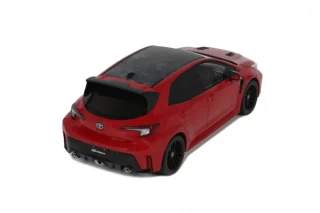 TOYOTA COROLLA GR CIRCUIT EDITION SUPERSONIC RED 2022 OttO mobile 1:18 Resinemodell (Türen, Motorhaube... nicht zu öffnen!)